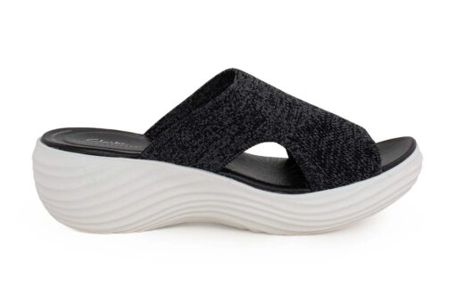 gynaikeio slipper sandal clarks black 1