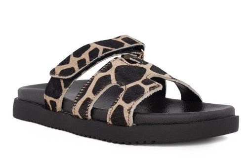gynaikeio sandali seven 003 mayro giraffe 2