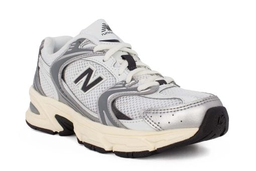 gynaikeio sneaker u530esa new balance 2
