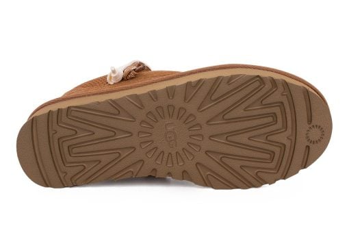 gynaikeio ugg lo lowmel che 3