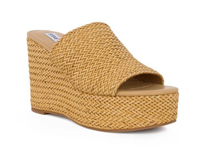 gynaikeia platforma steve madden casi mpez 2