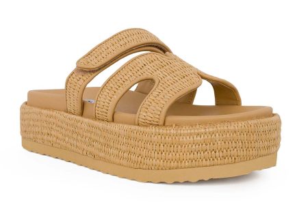 gynaikeio sandali steve madden bigmissile mpez rafia 2
